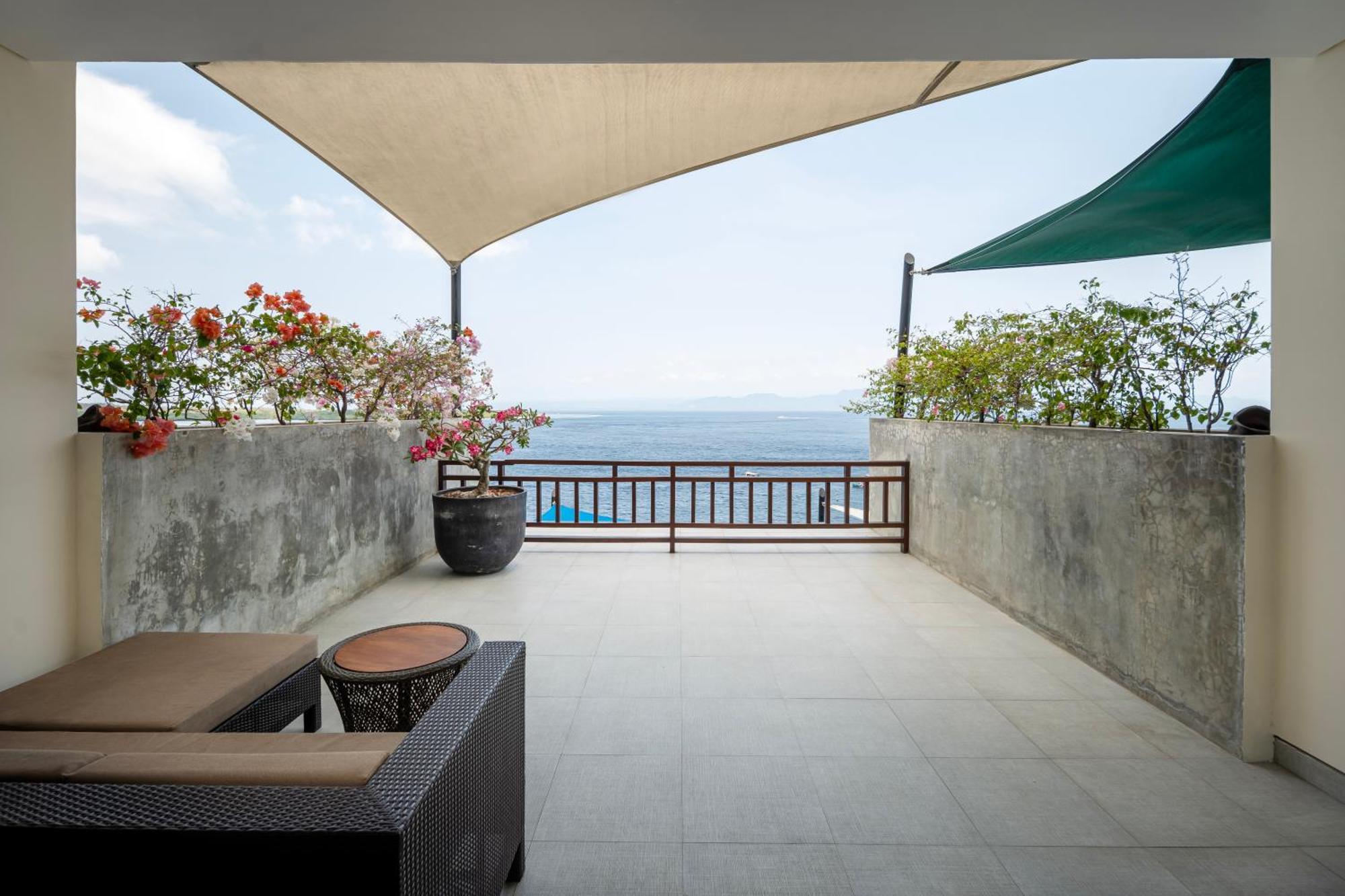 Adiwana Warnakali Resort Toyapakeh Екстериор снимка