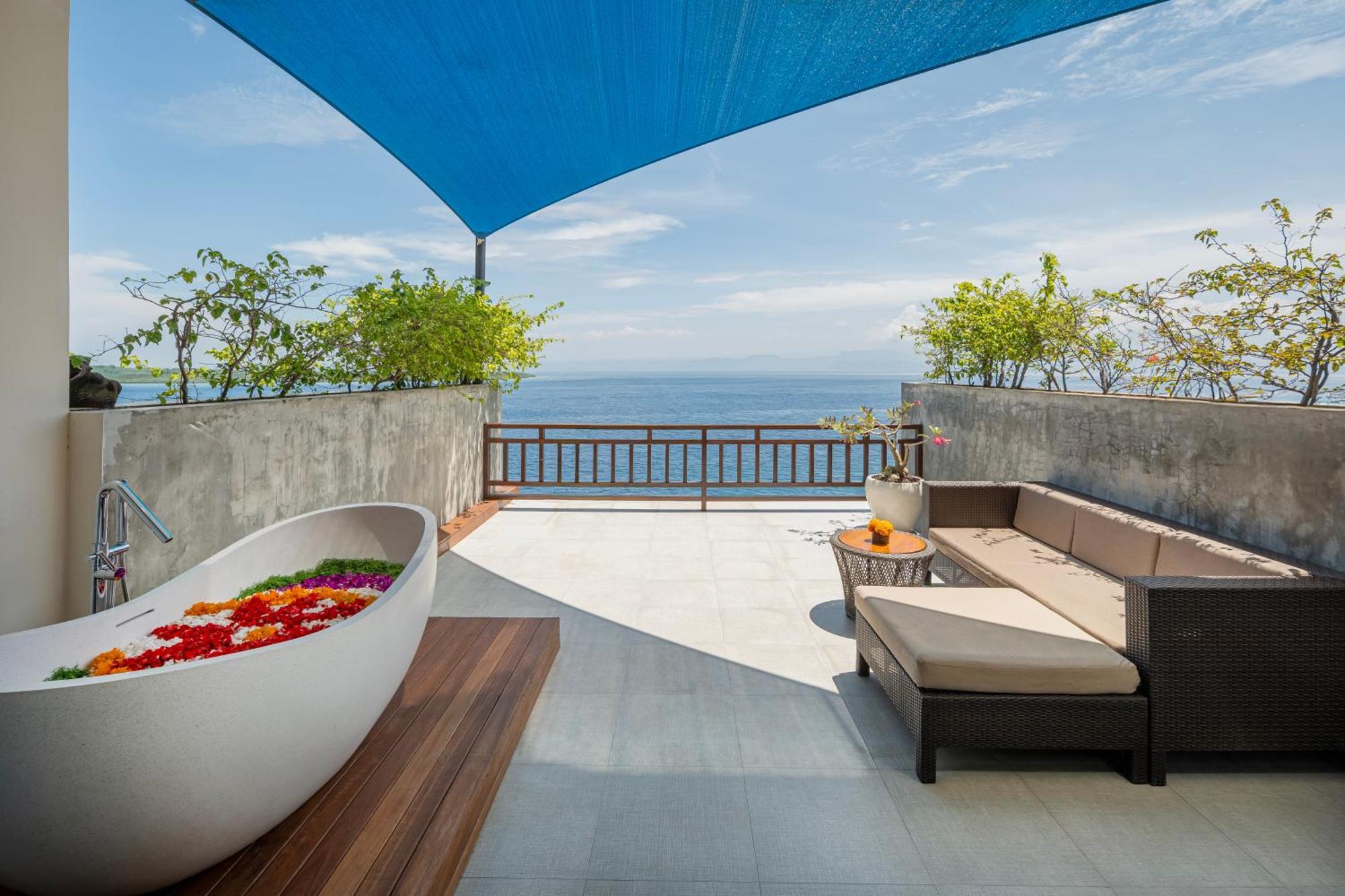 Adiwana Warnakali Resort Toyapakeh Екстериор снимка